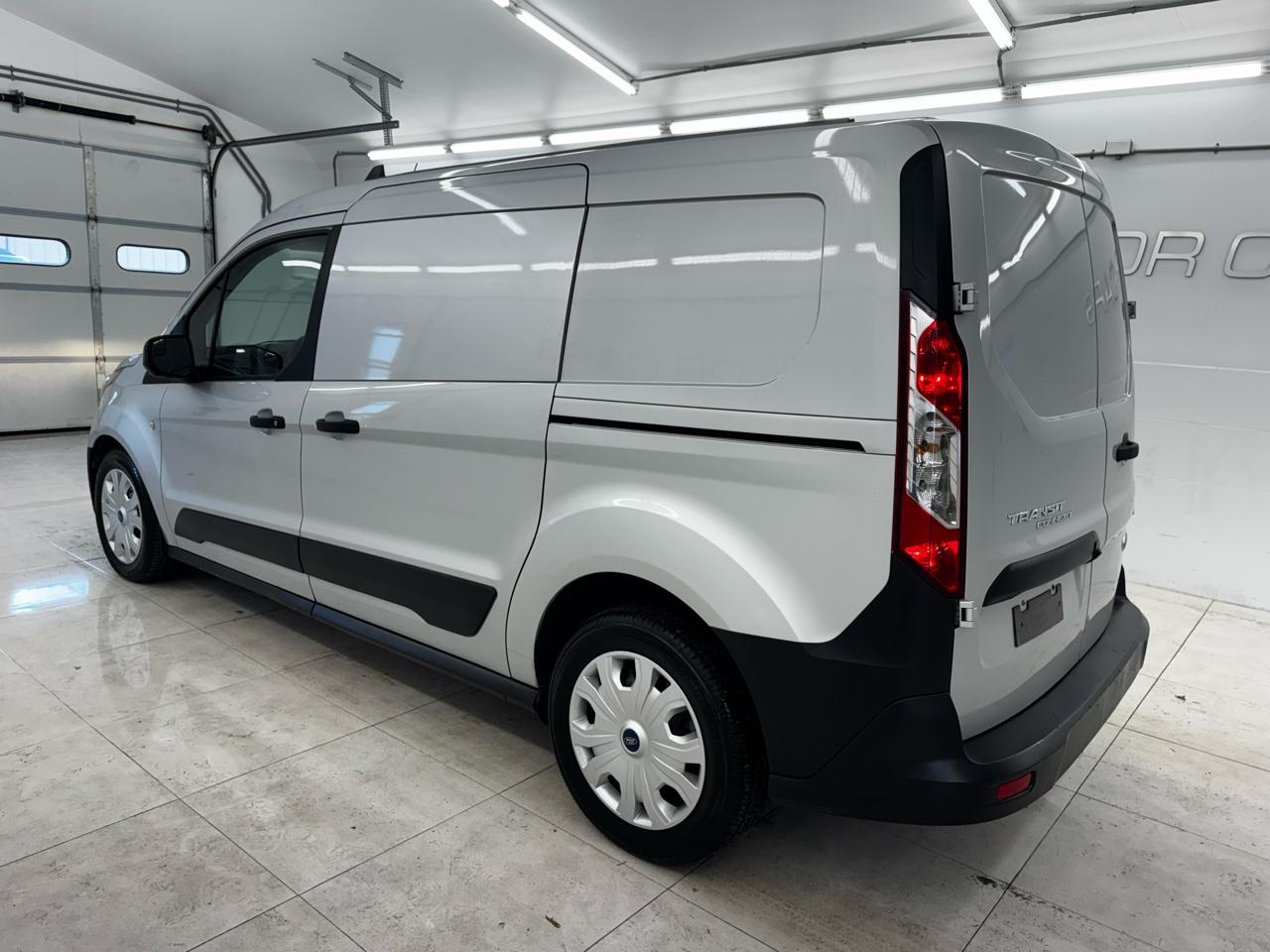 Ford Transit Connect Van XL LWB w/Rear Symmetrical Doors 2020