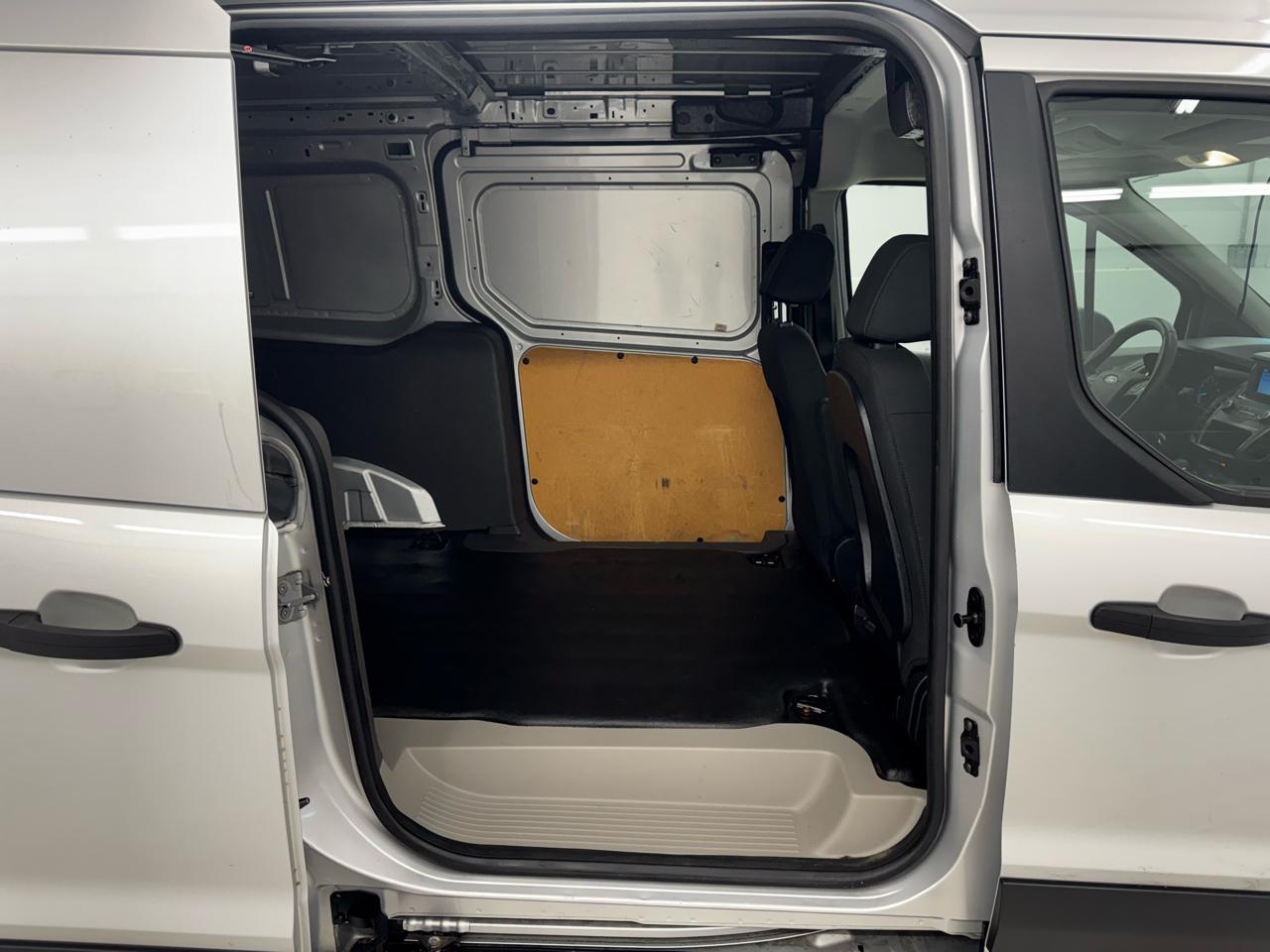 Ford Transit Connect Van XL LWB w/Rear Symmetrical Doors 2020