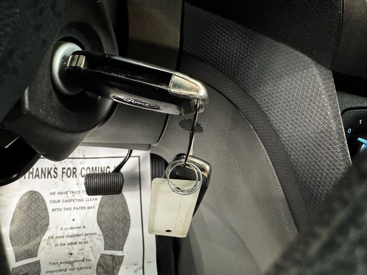 Ford Transit Connect Van XL LWB w/Rear Symmetrical Doors 2020