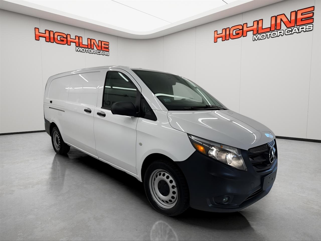 Mercedes-Benz Metris Cargo Van Standard Roof 135" Wheelbase 2020