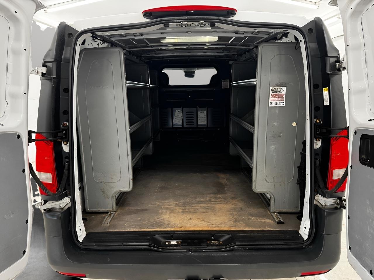 Mercedes-Benz Metris Cargo Van Standard Roof 135" Wheelbase 2020