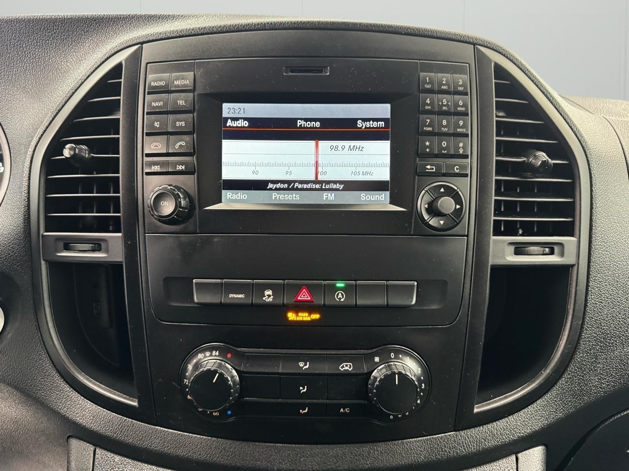 Mercedes-Benz Metris Cargo Van Standard Roof 135" Wheelbase 2020