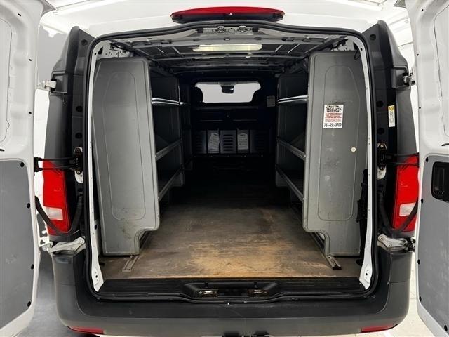 Mercedes-Benz Metris Cargo Van Standard Roof 135" Wheelbase 2020