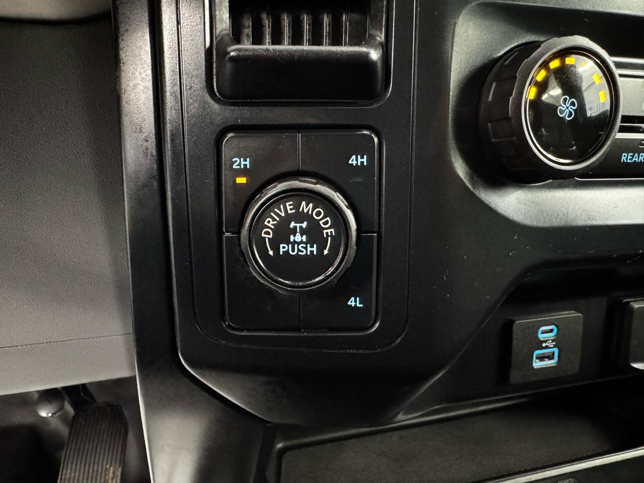 Ford F-150 Lariat 4WD SuperCab 6.5' Box 2021