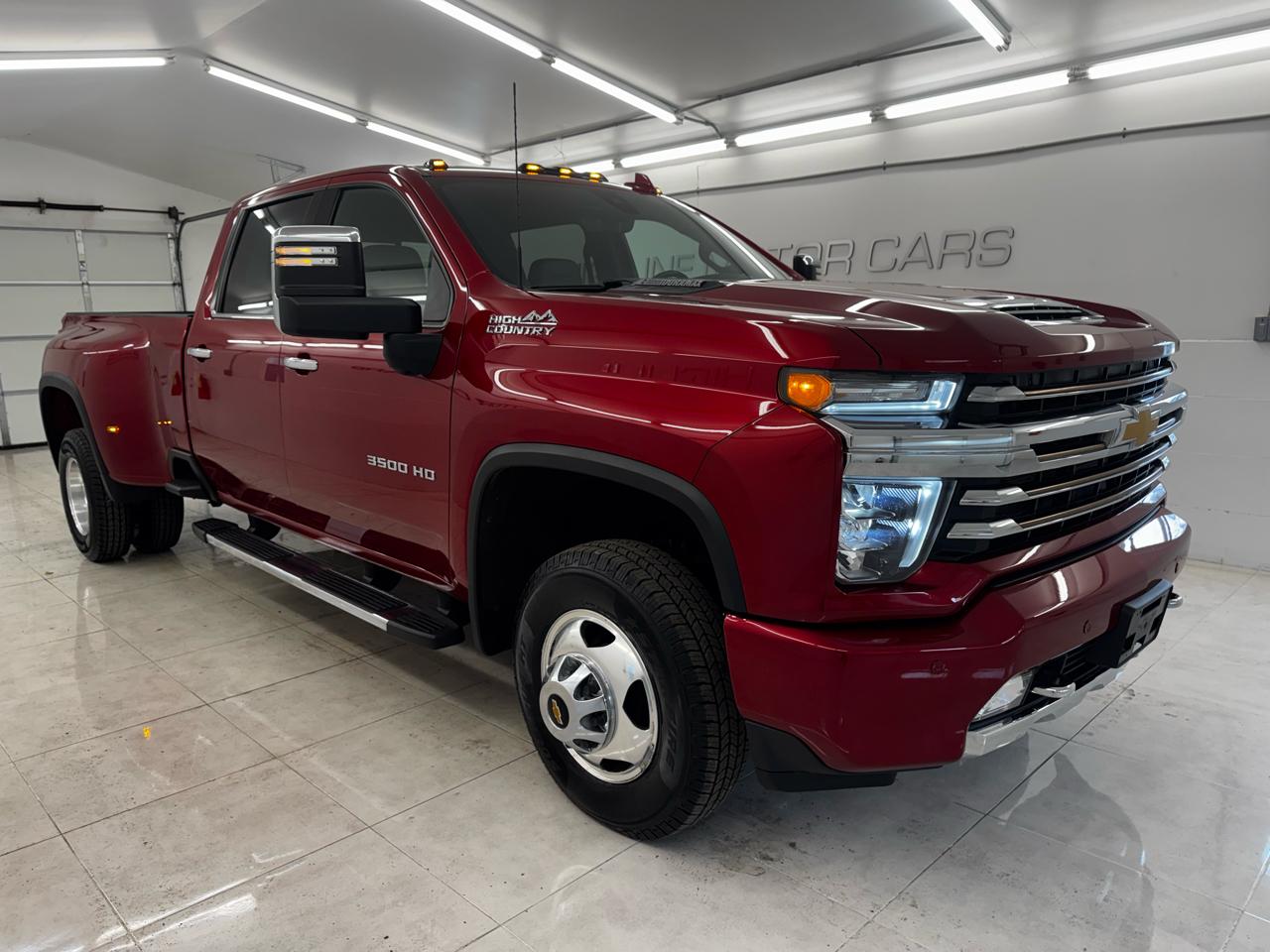 Chevrolet Silverado 3500HD 4WD Crew Cab 172" High Country 2022