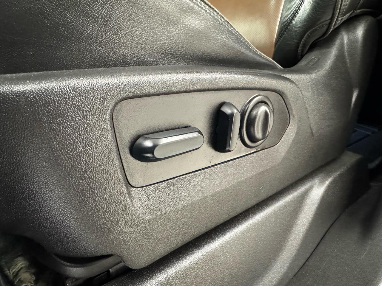 Chevrolet Silverado 3500HD 4WD Crew Cab 172" High Country 2022