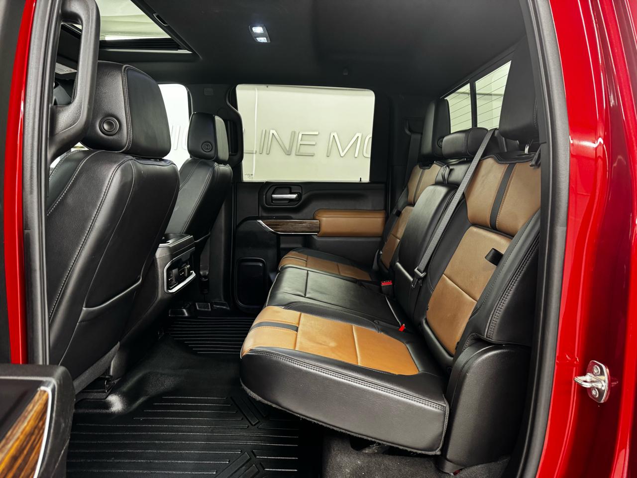 Chevrolet Silverado 3500HD 4WD Crew Cab 172" High Country 2022