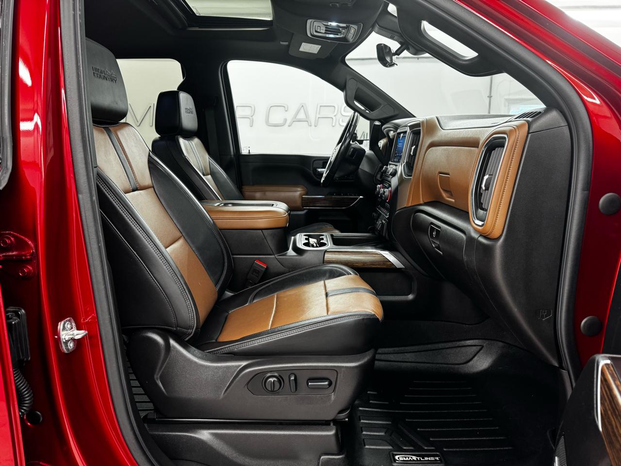 Chevrolet Silverado 3500HD 4WD Crew Cab 172" High Country 2022