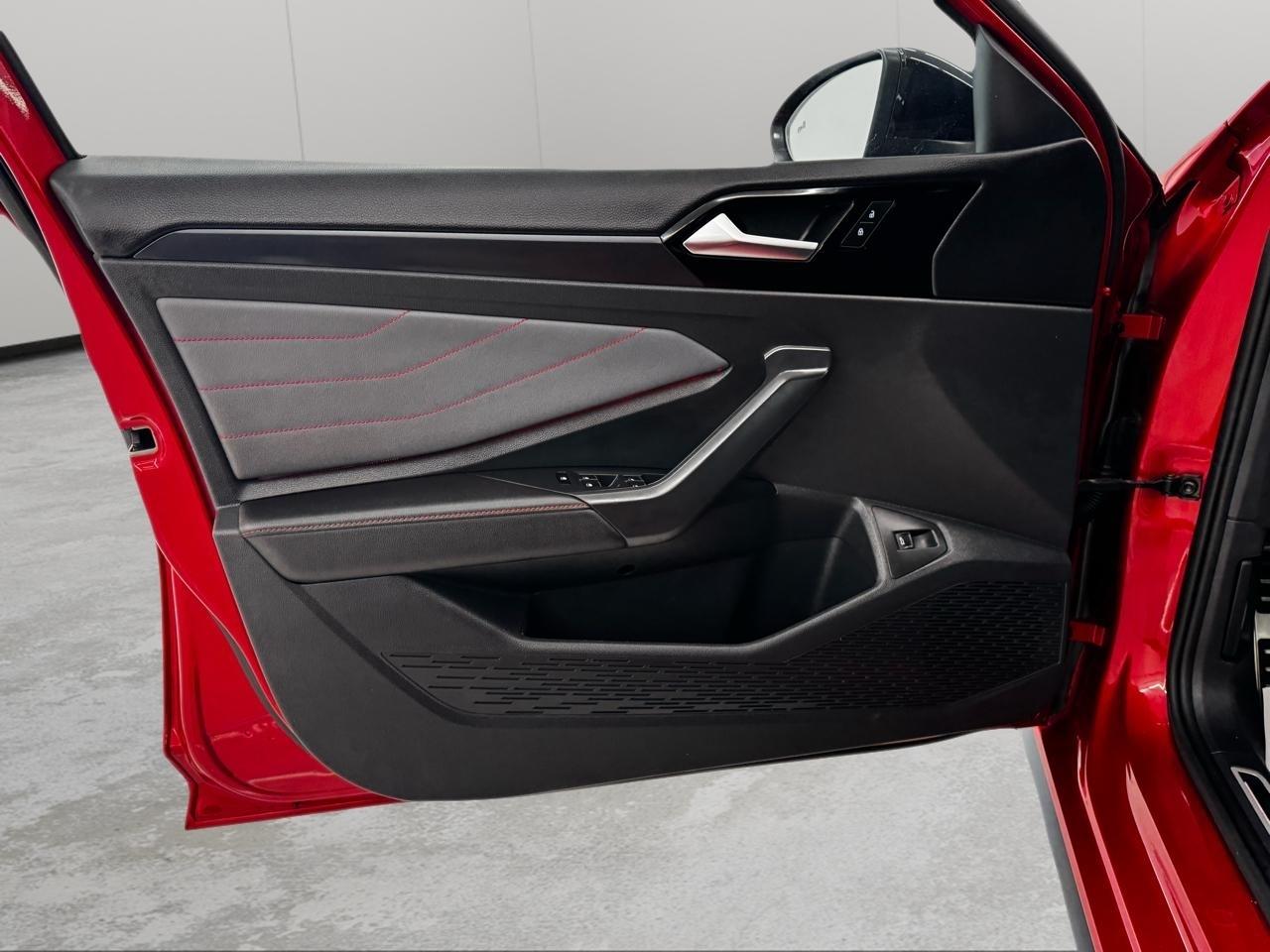 Volkswagen Jetta GLI Autobahn Manual 2025