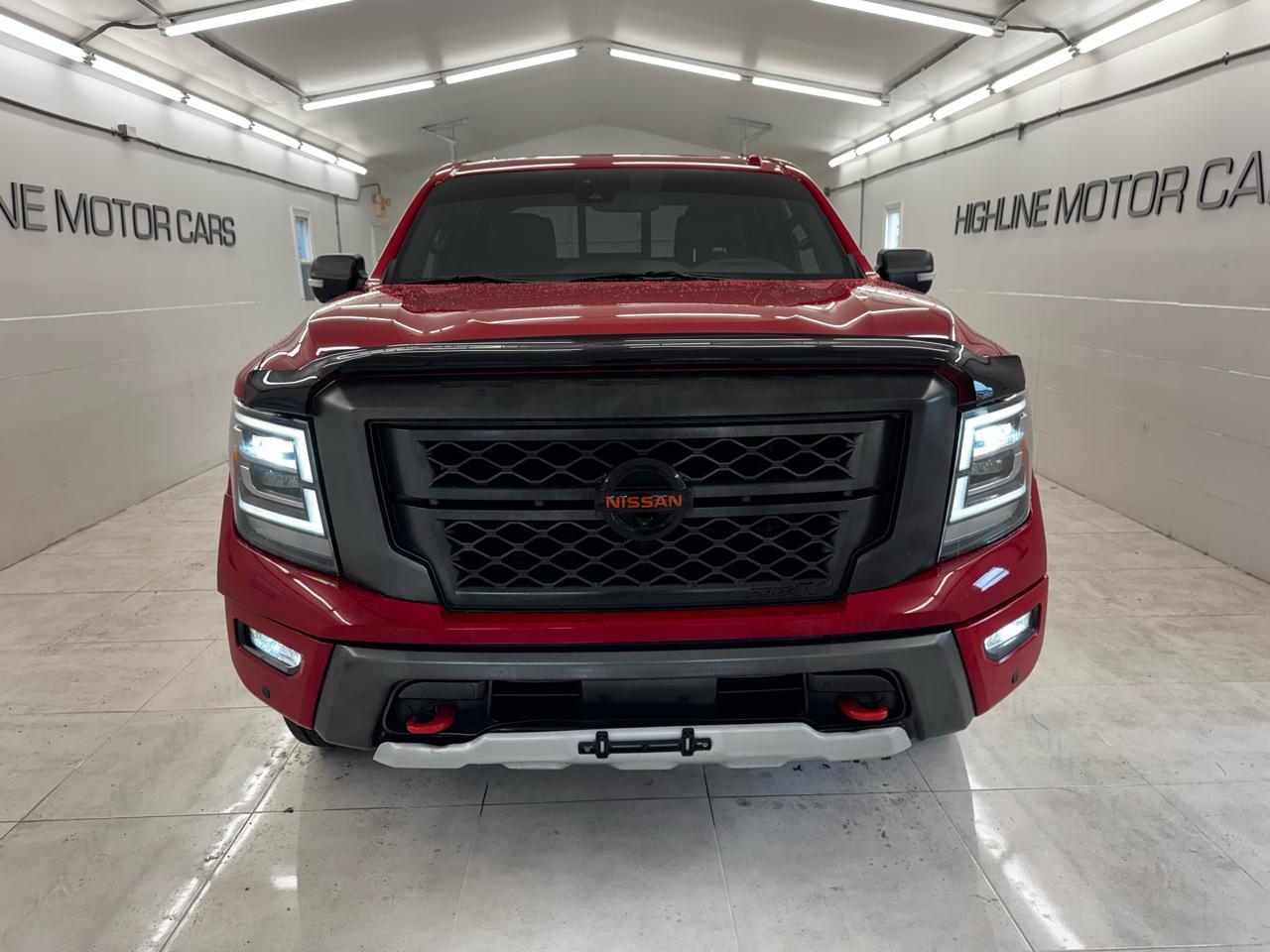 Nissan Titan 4x4 Crew Cab PRO-4X 2021