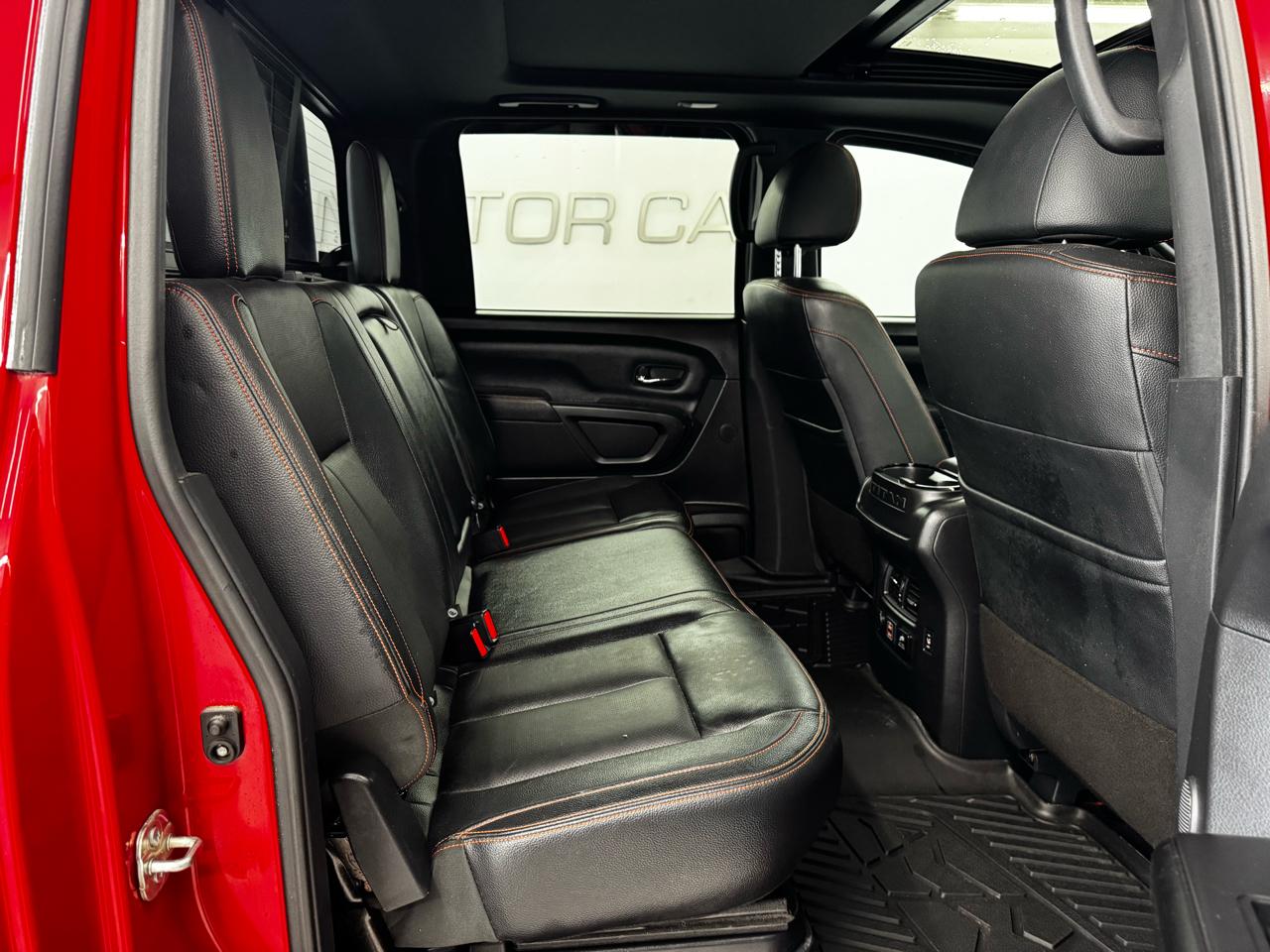 Nissan Titan 4x4 Crew Cab PRO-4X 2021