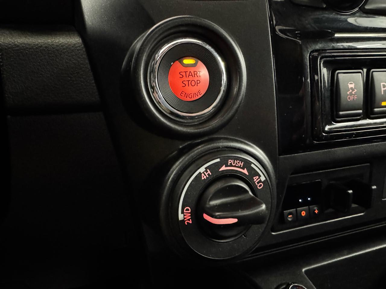 Nissan Titan 4x4 Crew Cab PRO-4X 2021