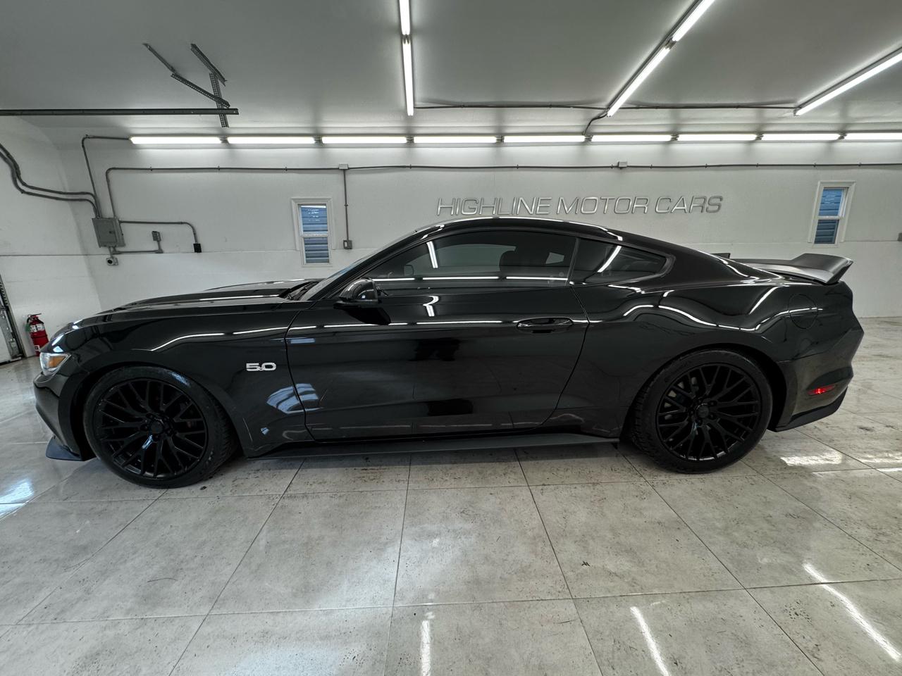 Ford Mustang GT Fastback 2017