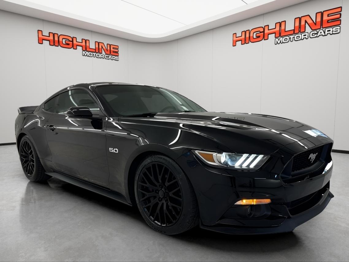 Ford Mustang GT Fastback 2017