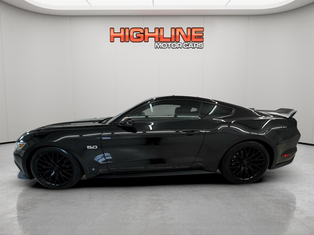 Ford Mustang GT Fastback 2017