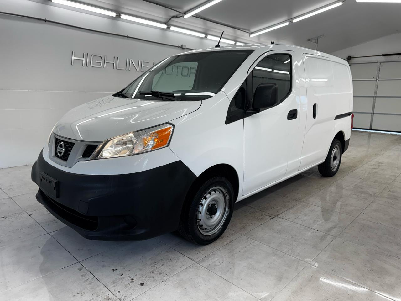 Nissan NV200 I4 S 2016
