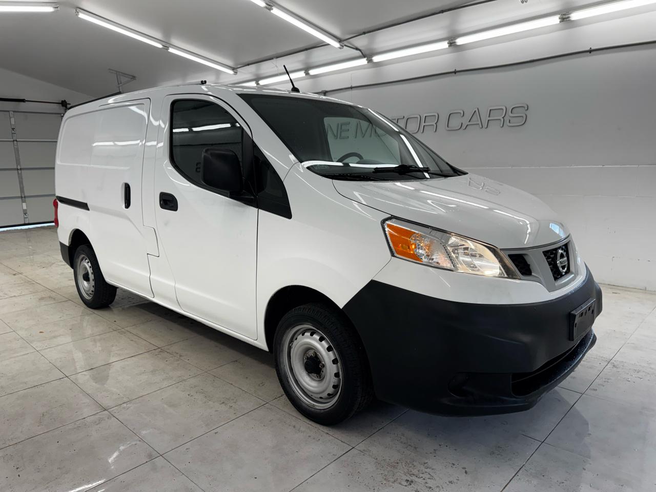 Nissan NV200 I4 S 2016