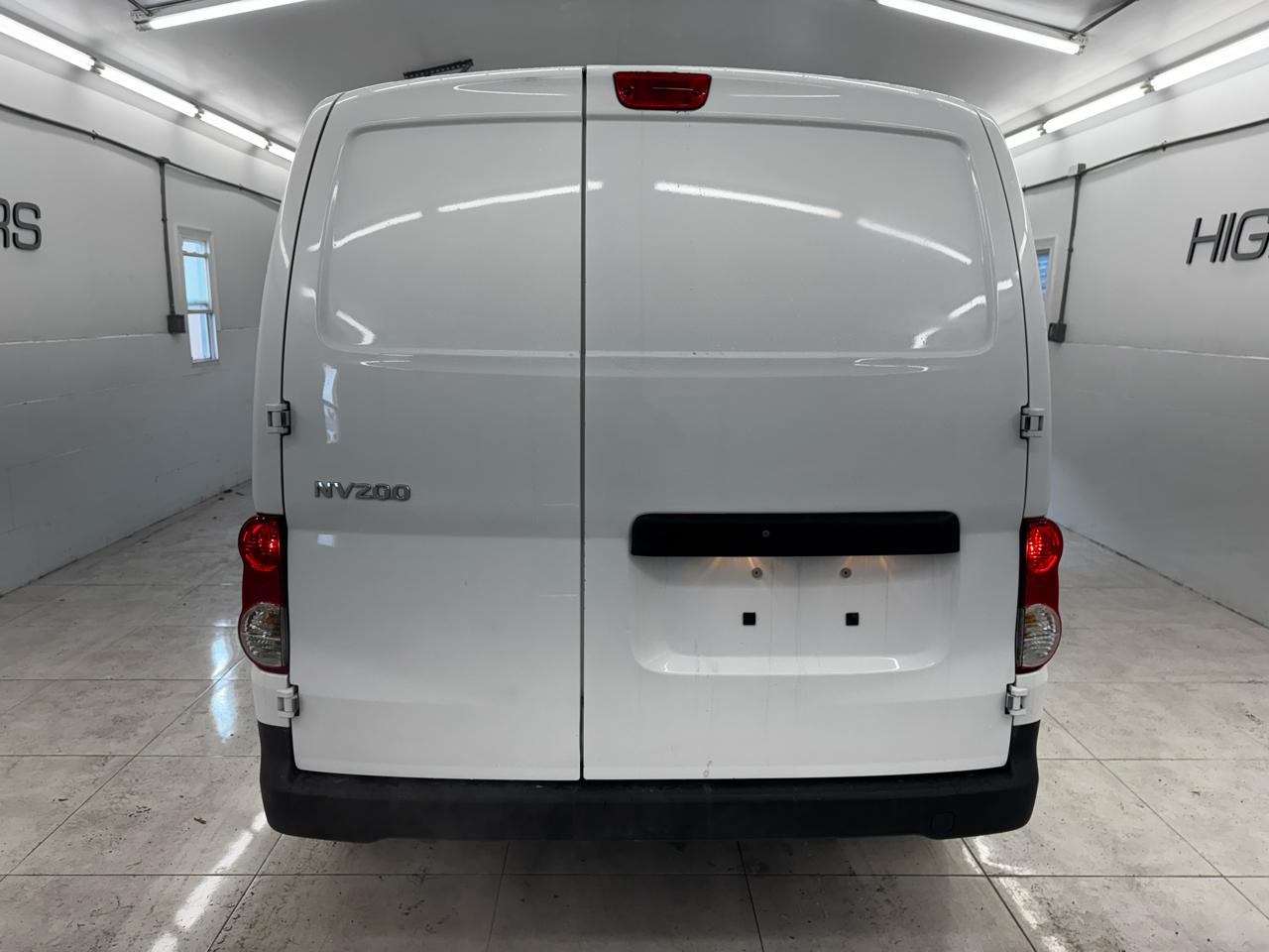 Nissan NV200 I4 S 2016
