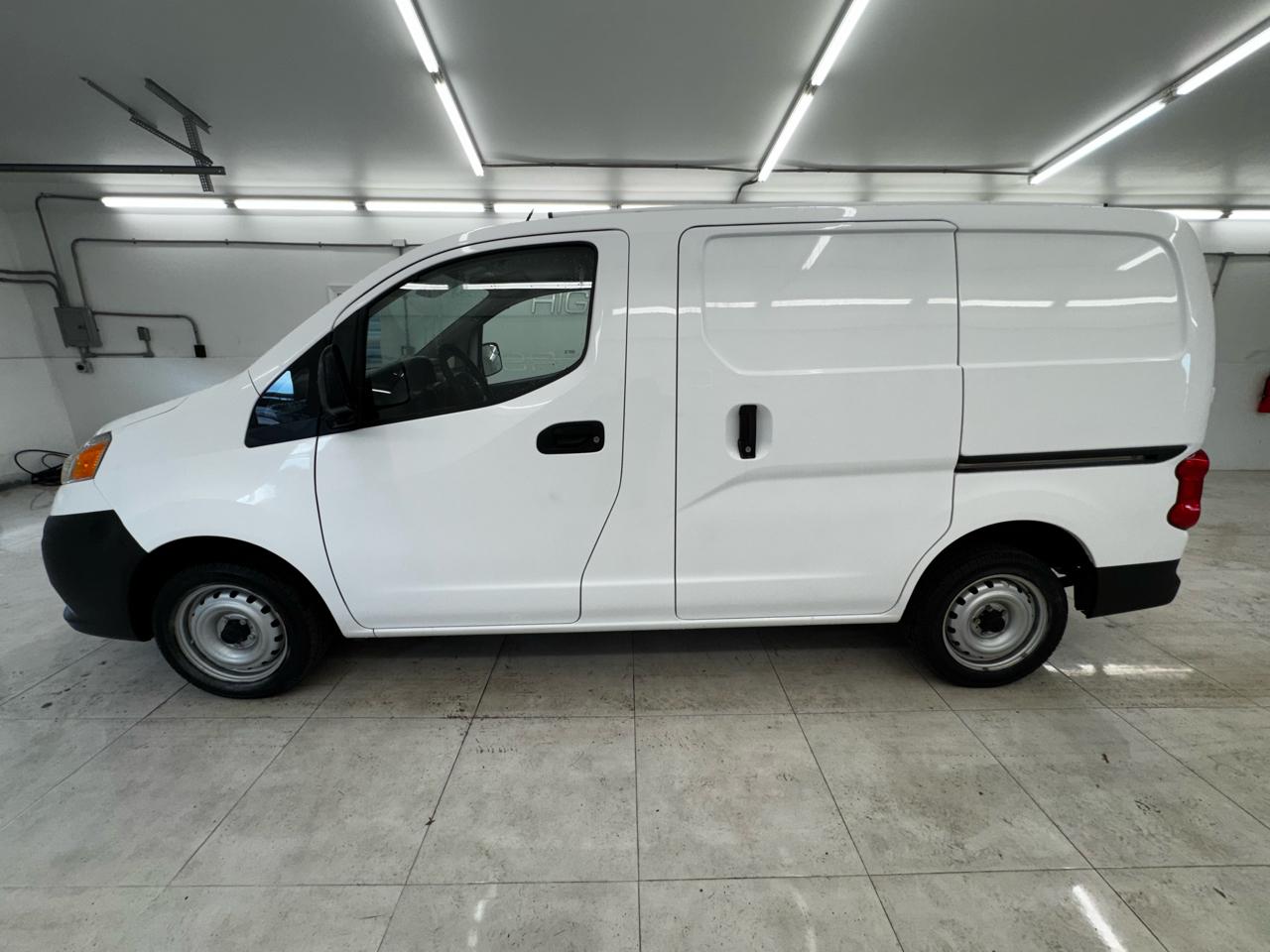 Nissan NV200 I4 S 2016