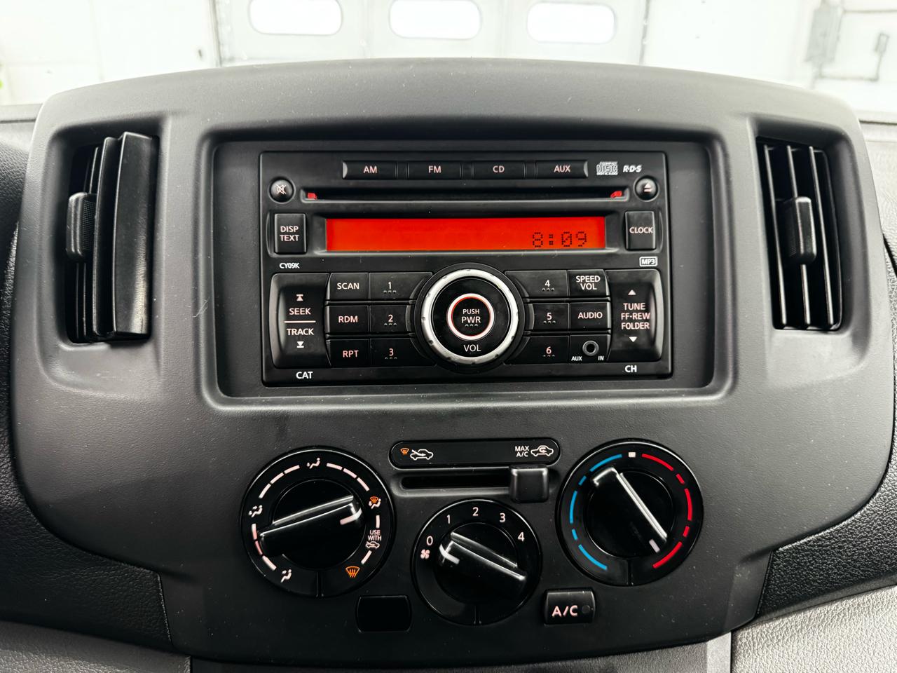 Nissan NV200 I4 S 2016