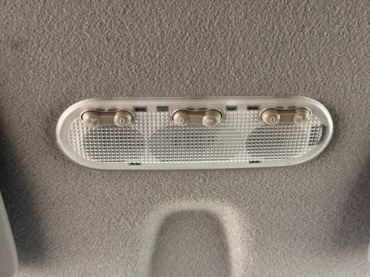 Nissan NV200 I4 S 2016