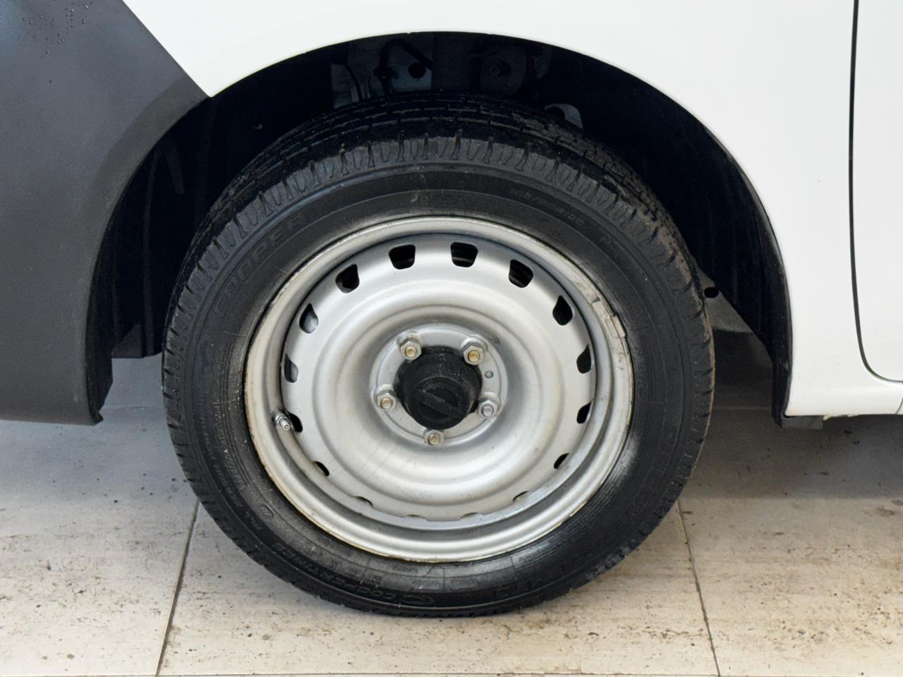 Nissan NV200 I4 S 2016