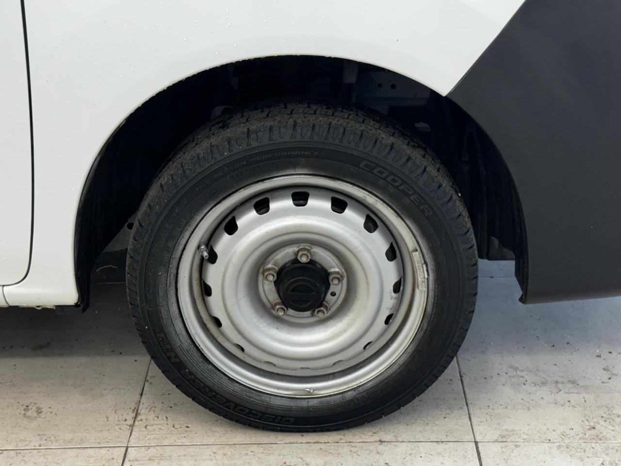 Nissan NV200 I4 S 2016