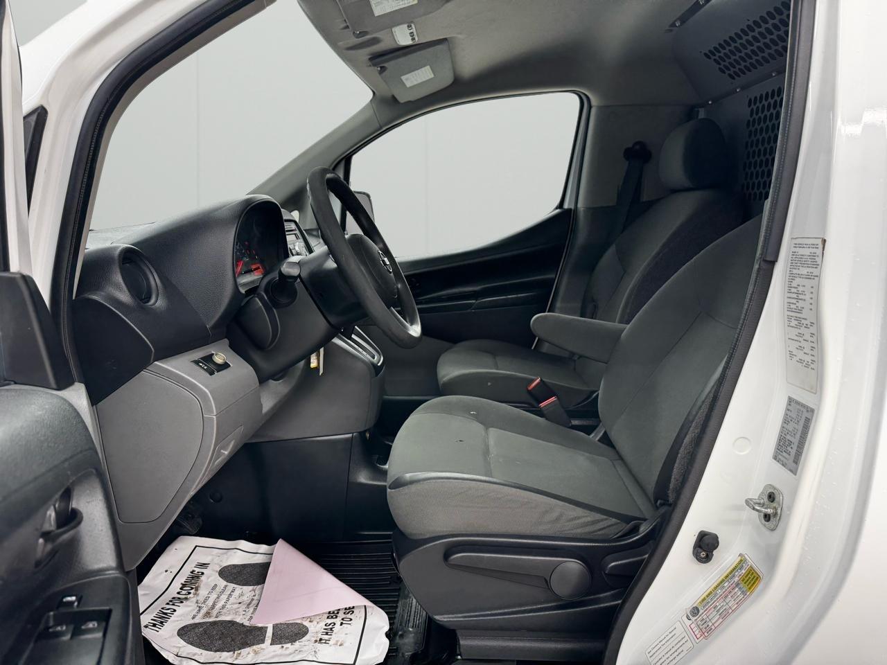 Nissan NV200 I4 S 2016