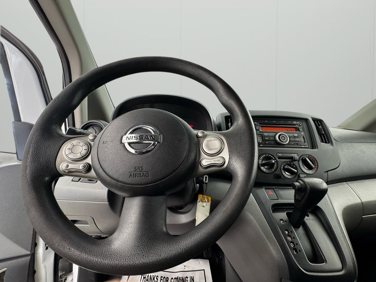 Nissan NV200 I4 S 2016