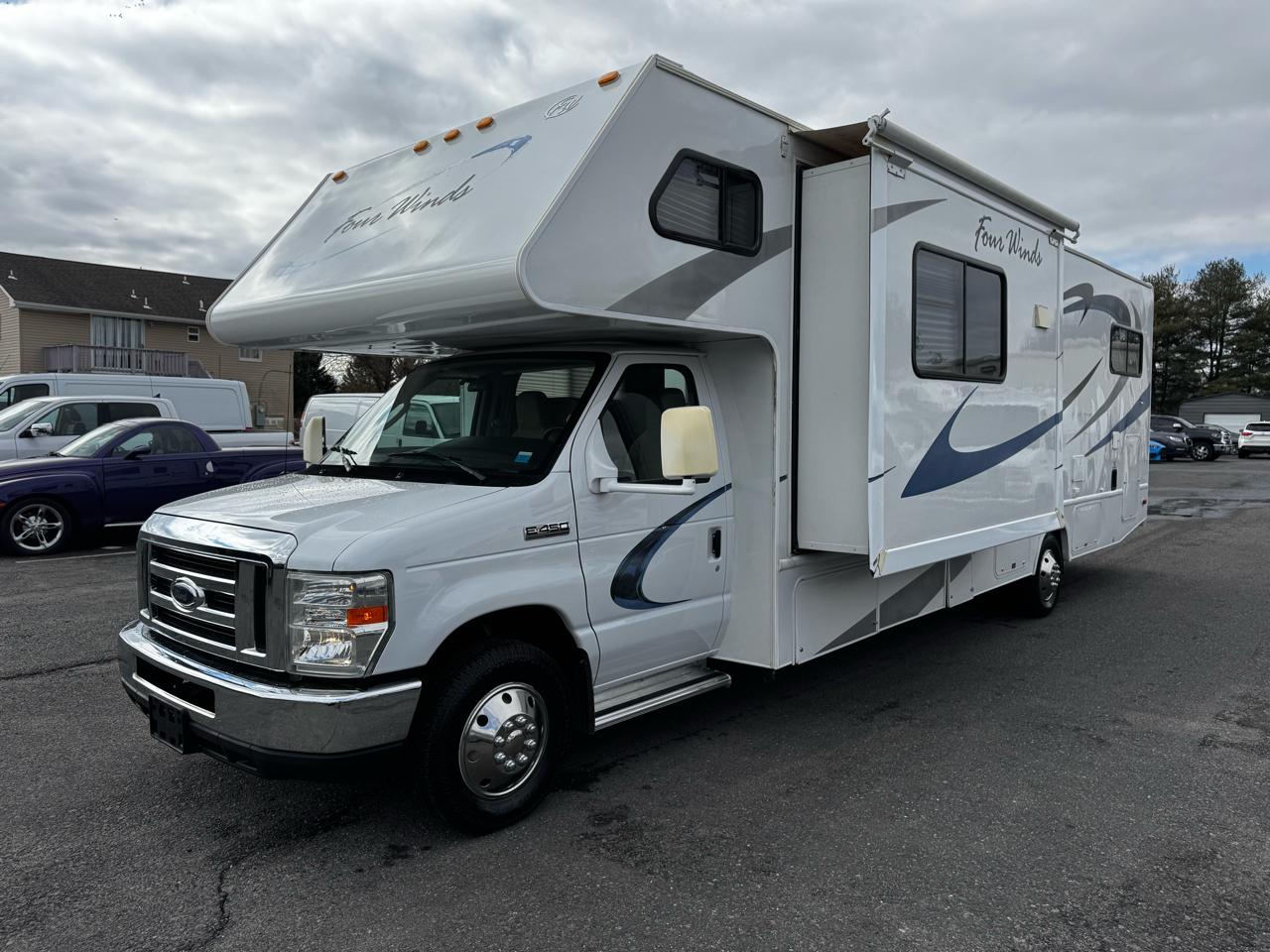 Four Winds Class C  2011