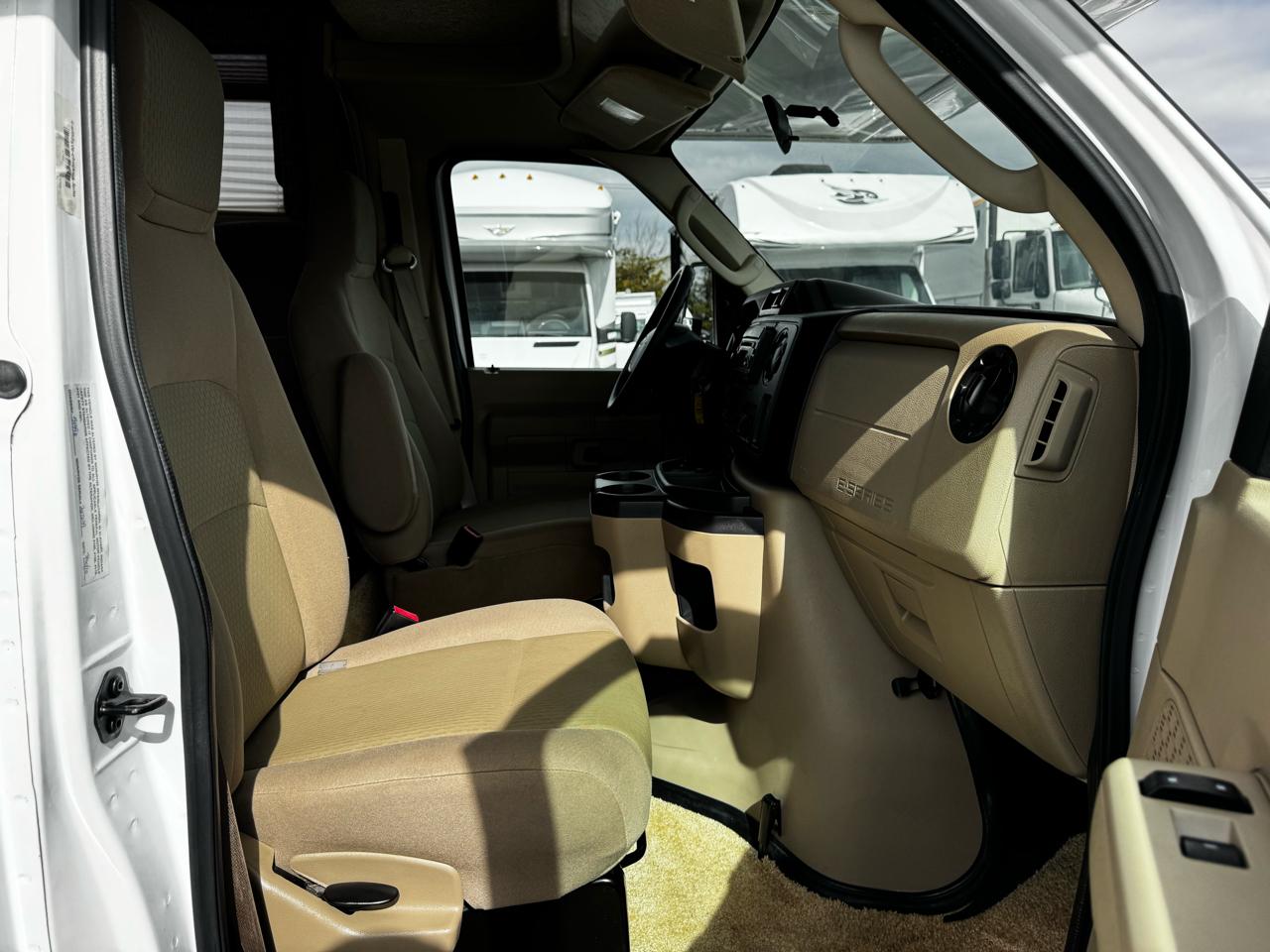 Four Winds Class C  2011