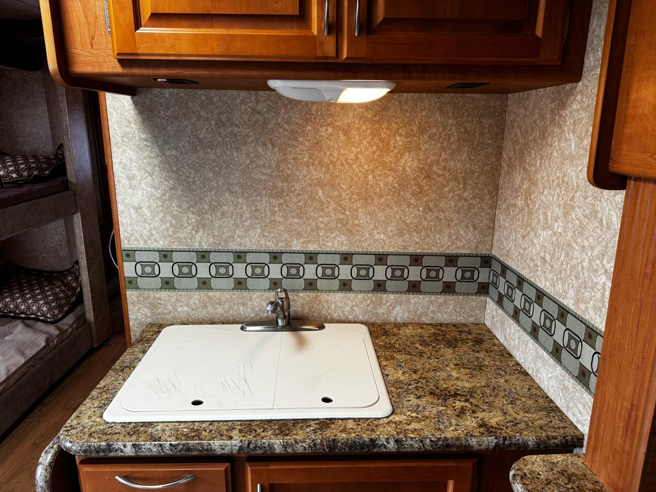 Four Winds Class C  2011