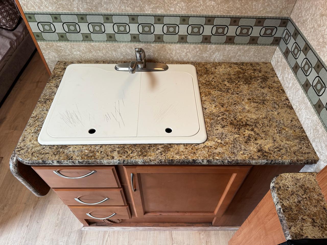 Four Winds Class C  2011