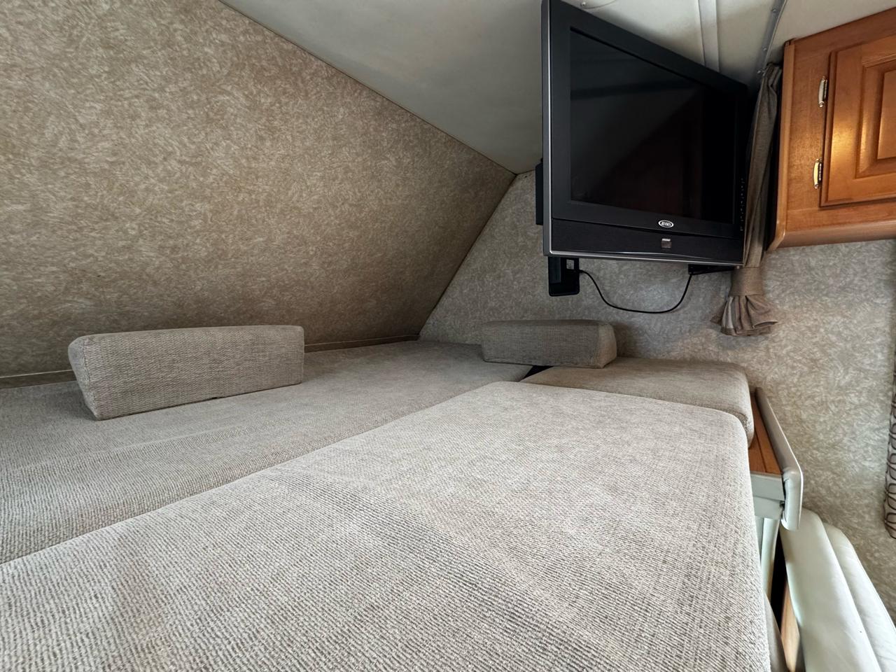 Four Winds Class C  2011