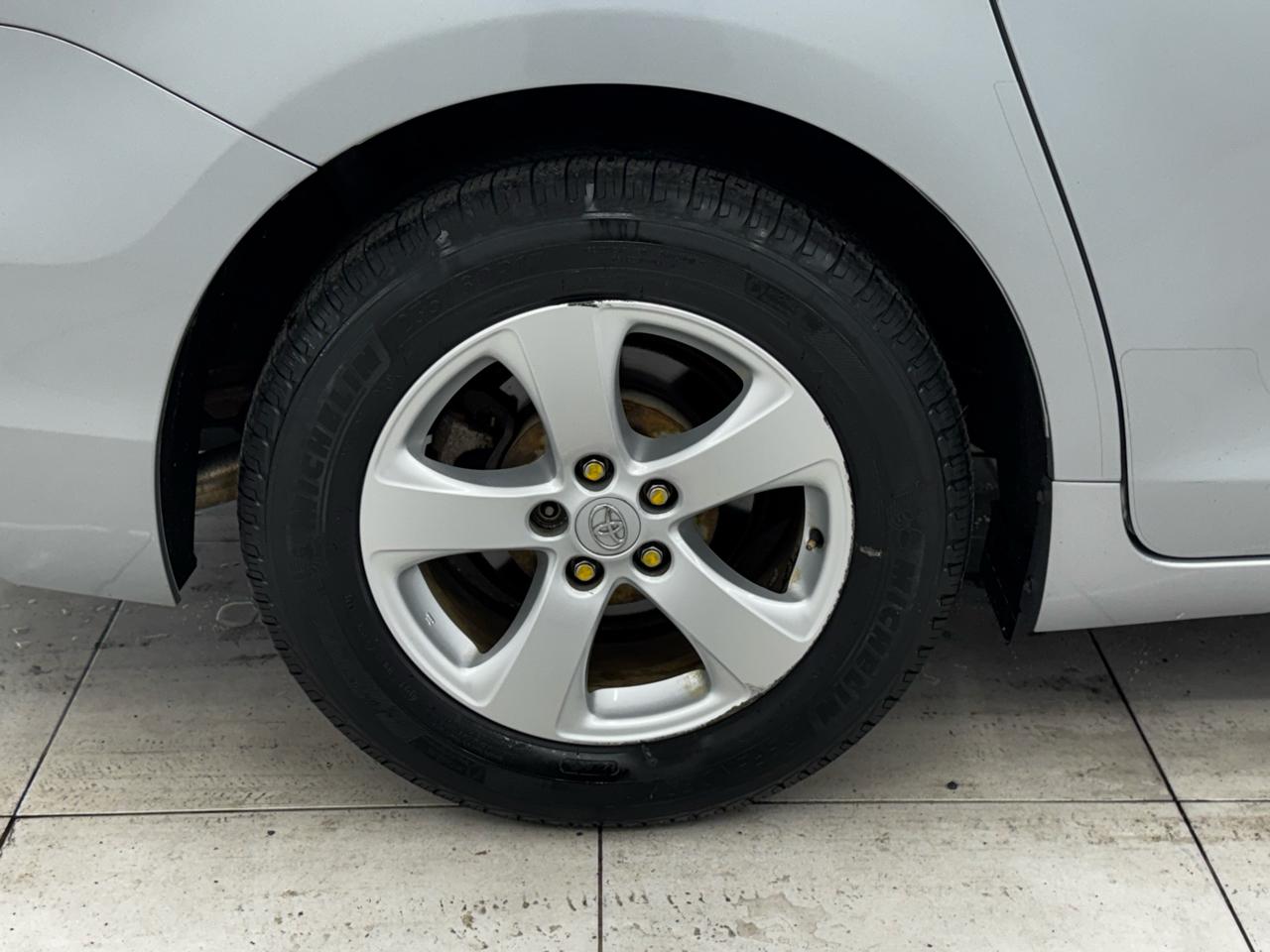 Toyota Sienna 5dr 7-Pass Van V6 L FWD (Natl) 2014