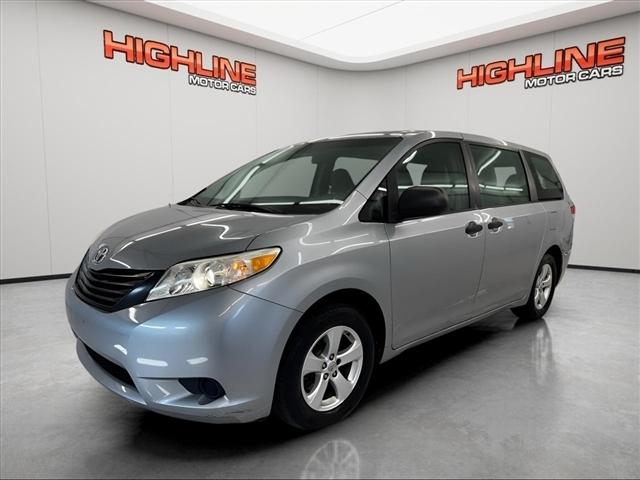 Silver 2014 Toyota Sienna L 7-Passenger Minivan Front-Wheel Drive 6-Speed Automatic