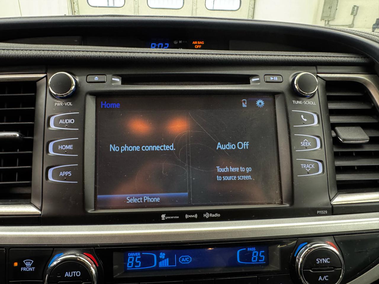 Toyota Highlander LE V6 AWD (Natl) 2018