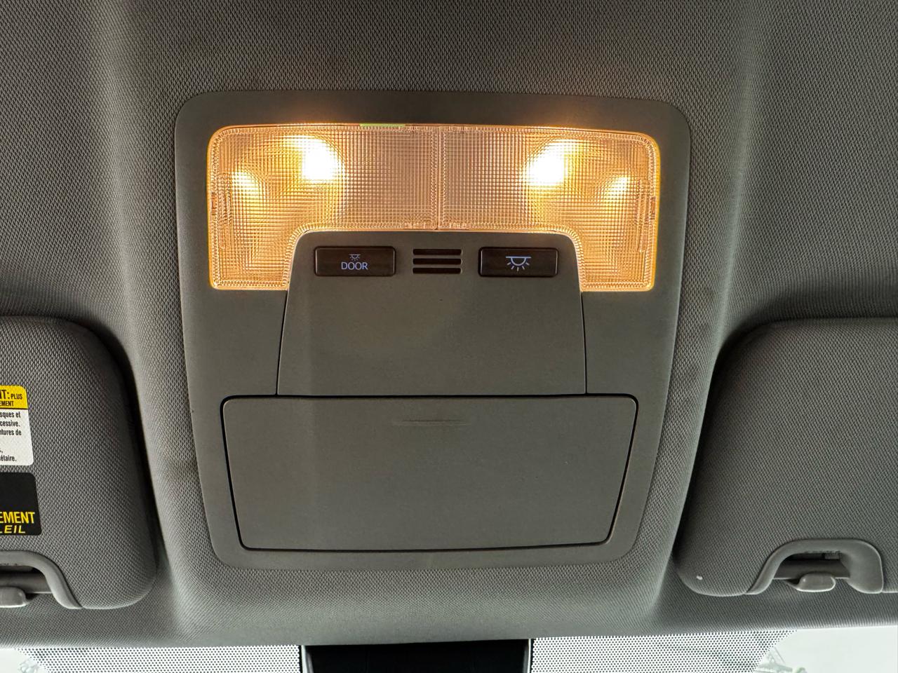 Toyota Highlander LE V6 AWD (Natl) 2018