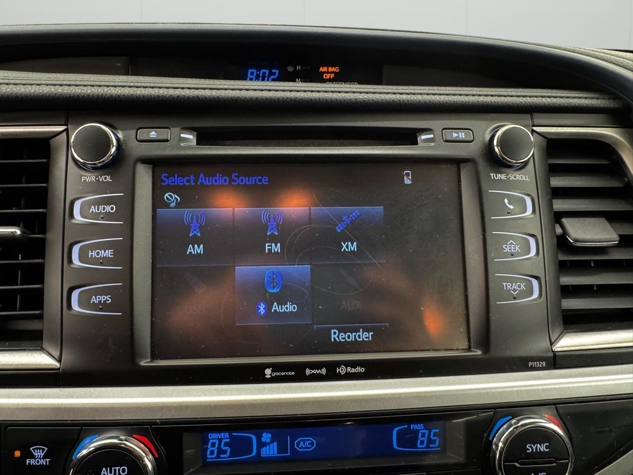 Toyota Highlander LE V6 AWD (Natl) 2018