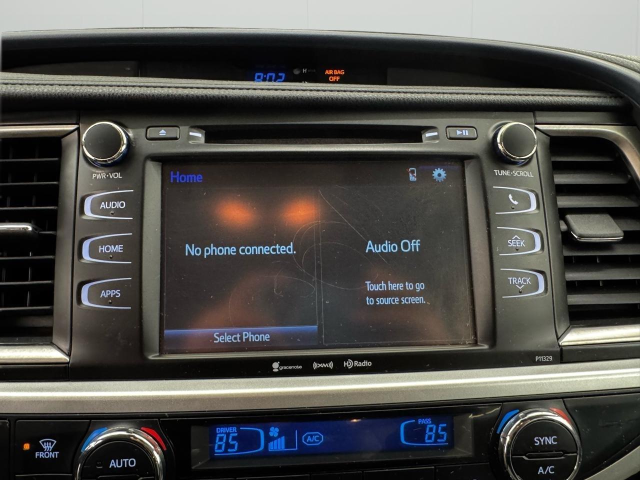 Toyota Highlander LE V6 AWD (Natl) 2018