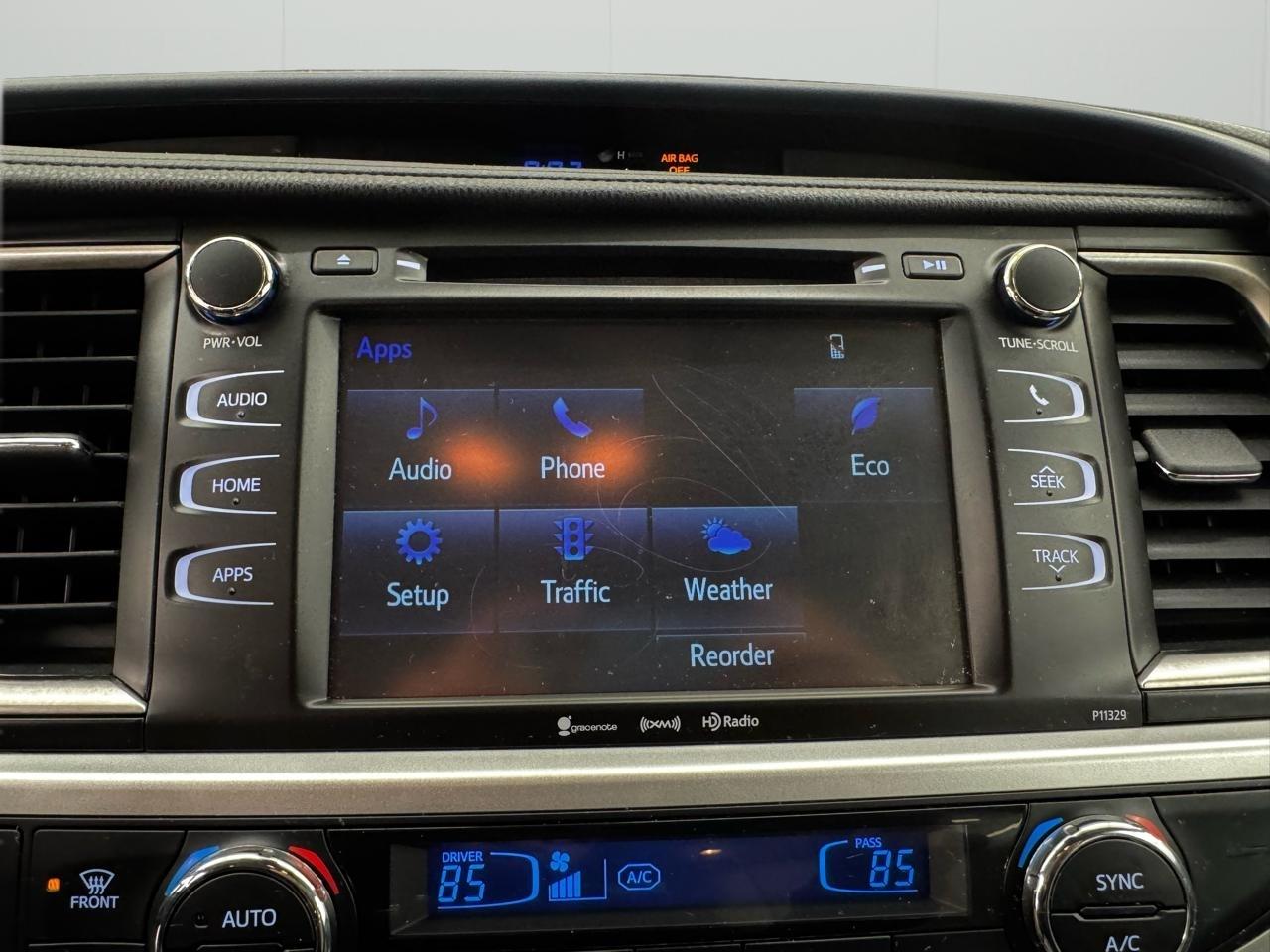 Toyota Highlander LE V6 AWD (Natl) 2018