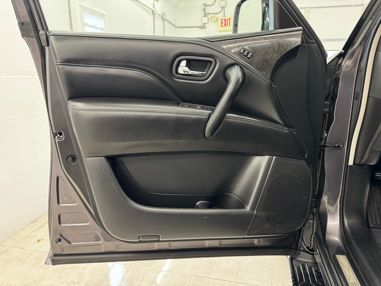 Infiniti QX80 LUXE RWD 2024