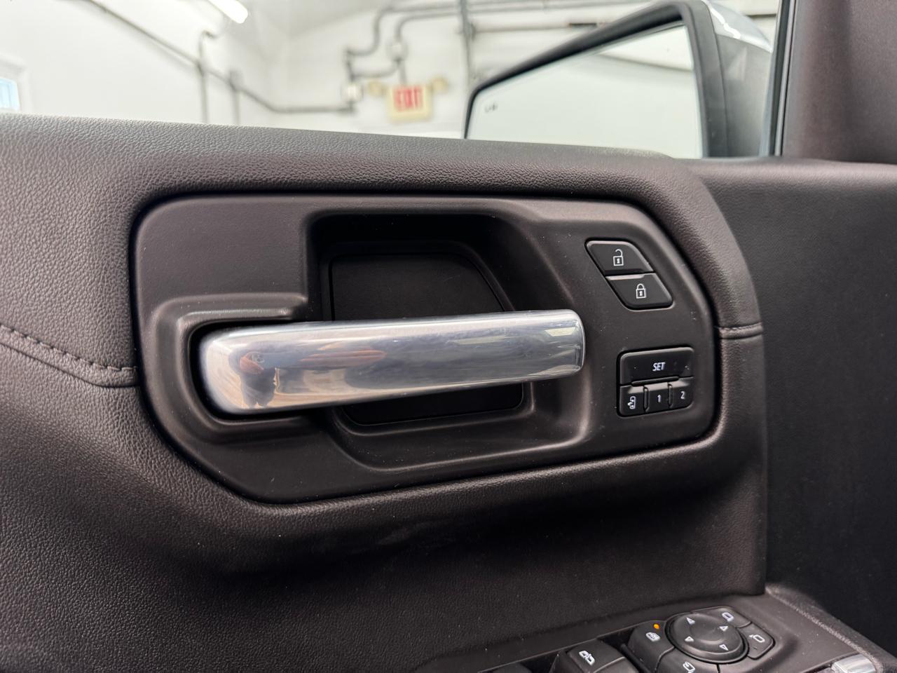 Chevrolet Silverado 1500 4WD Crew Cab 147" LTZ 2021