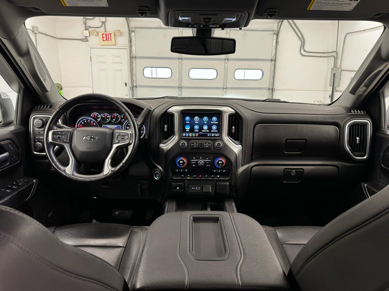 Chevrolet Silverado 1500 4WD Crew Cab 147" LTZ 2021