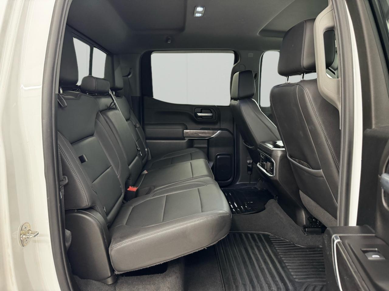 Chevrolet Silverado 1500 4WD Crew Cab 147" LTZ 2021