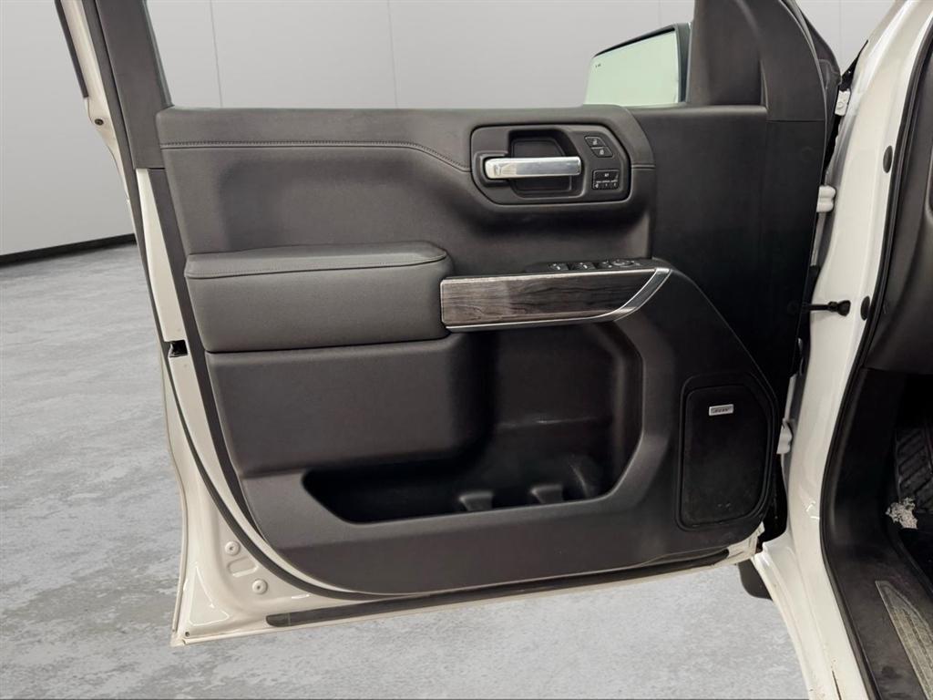 Chevrolet Silverado 1500 4WD Crew Cab 147" LTZ 2021