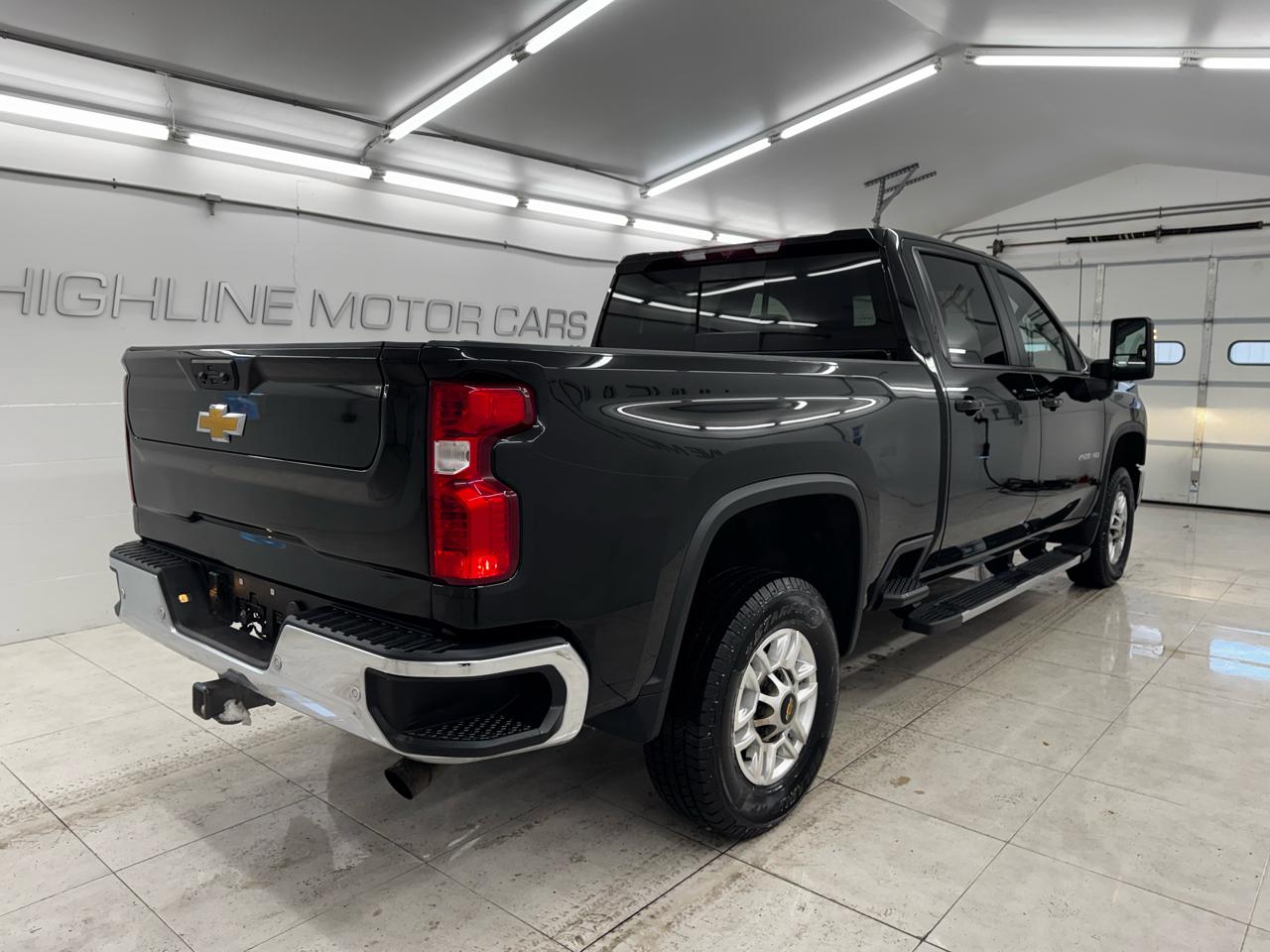 Chevrolet Silverado 2500HD 4WD Crew Cab 159" LT 2024