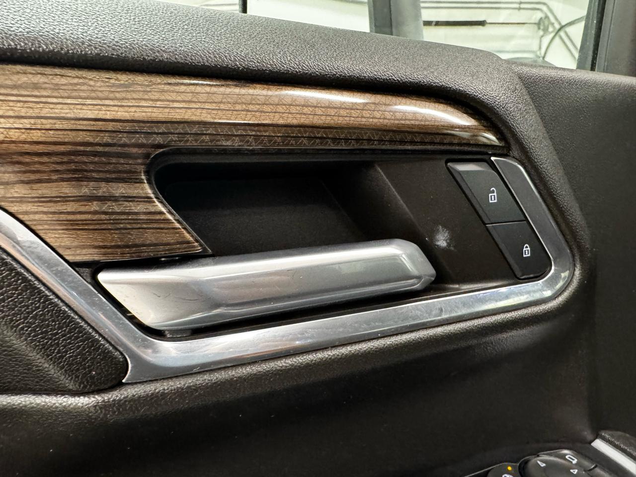 Chevrolet Silverado 2500HD 4WD Crew Cab 159" LT 2024