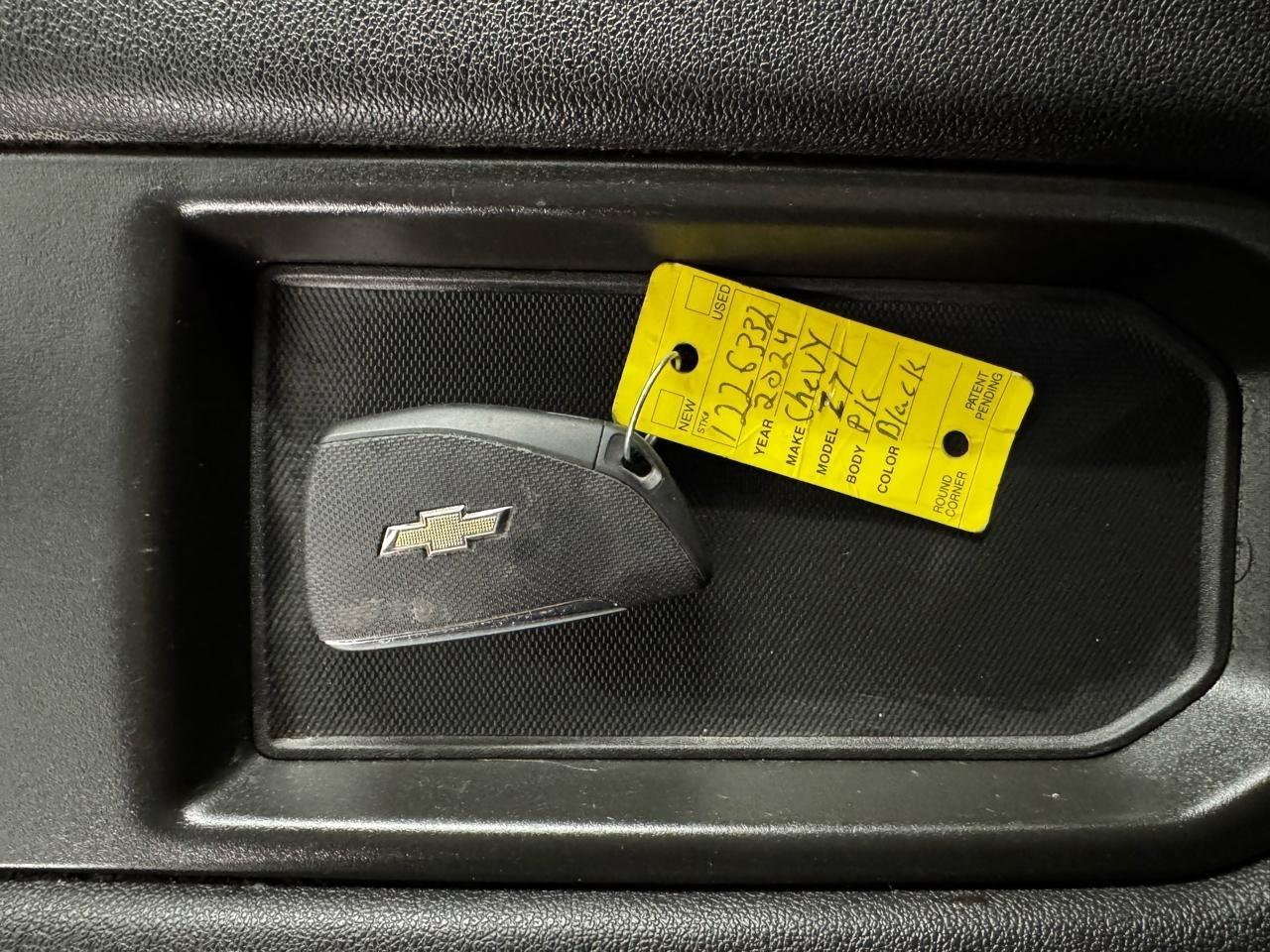 Chevrolet Silverado 2500HD 4WD Crew Cab 159" LT 2024