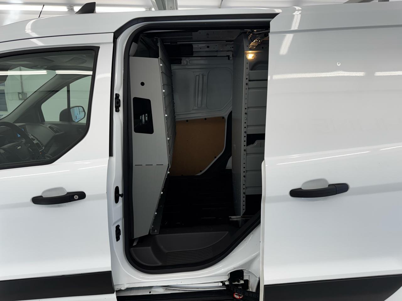 Ford Transit Connect Van XL SWB w/Rear Symmetrical Doors 2023